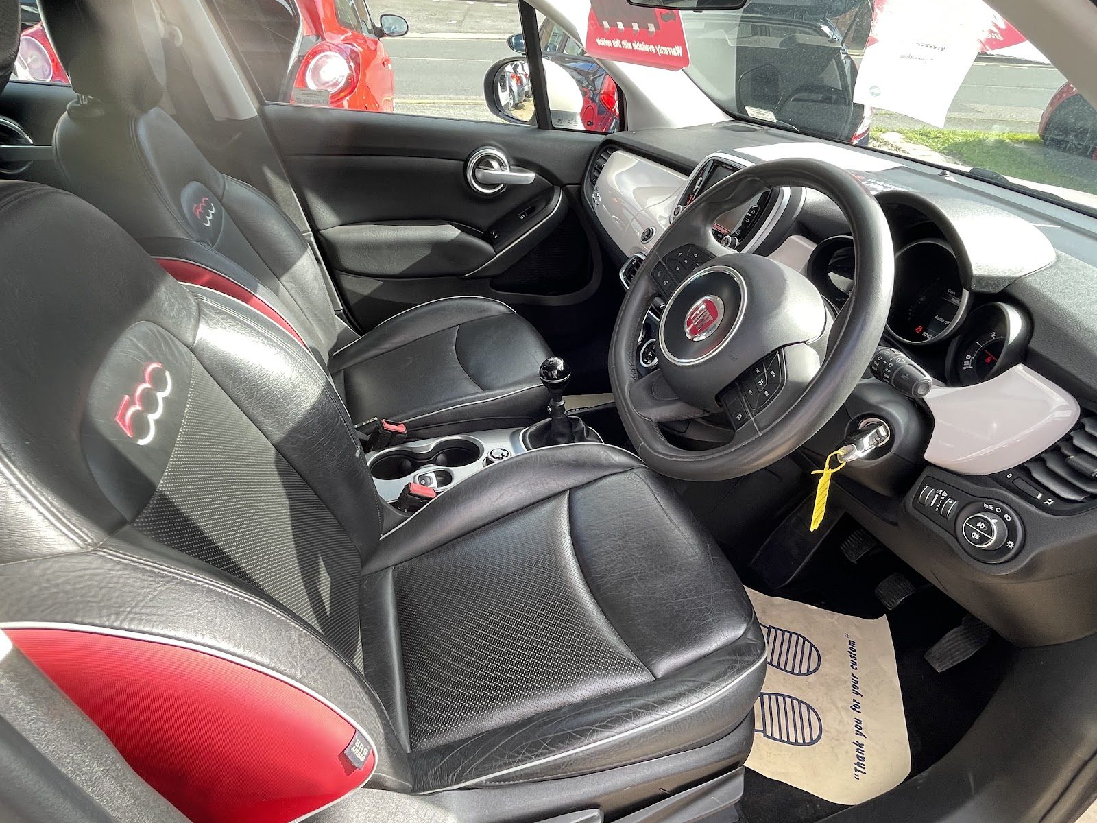 
								Fiat 500 X Pop Style full									