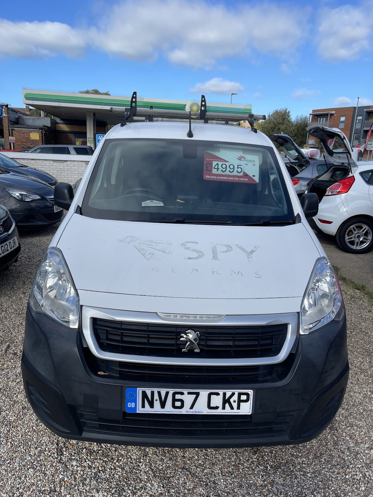 
								Peugeot Partner full									