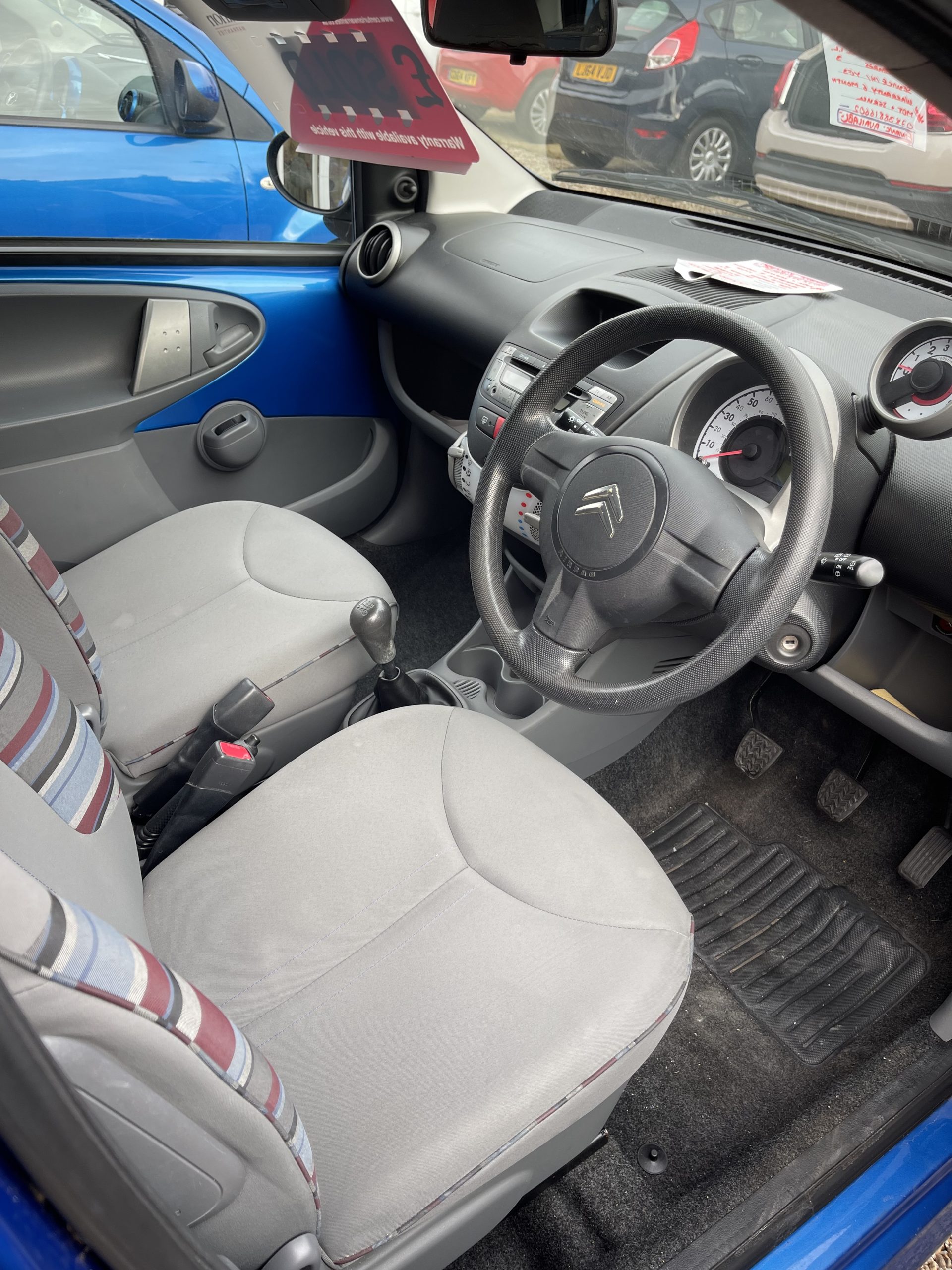 
								Citroen C1 full									