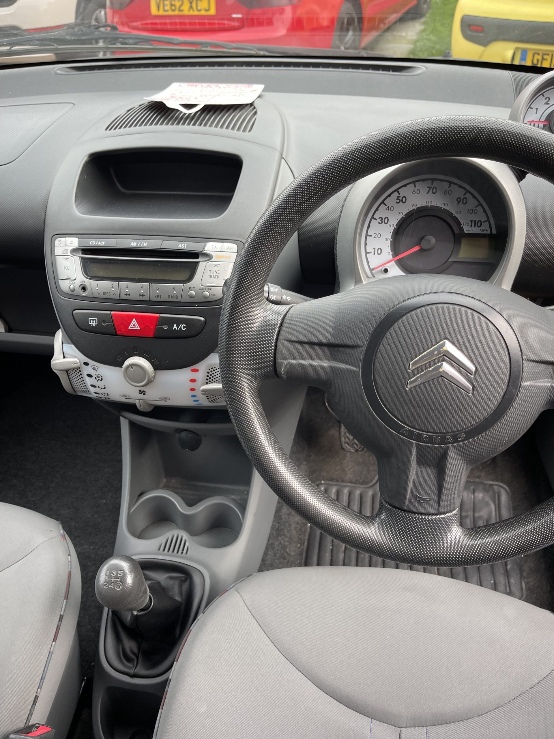 
								Citroen C1 full									