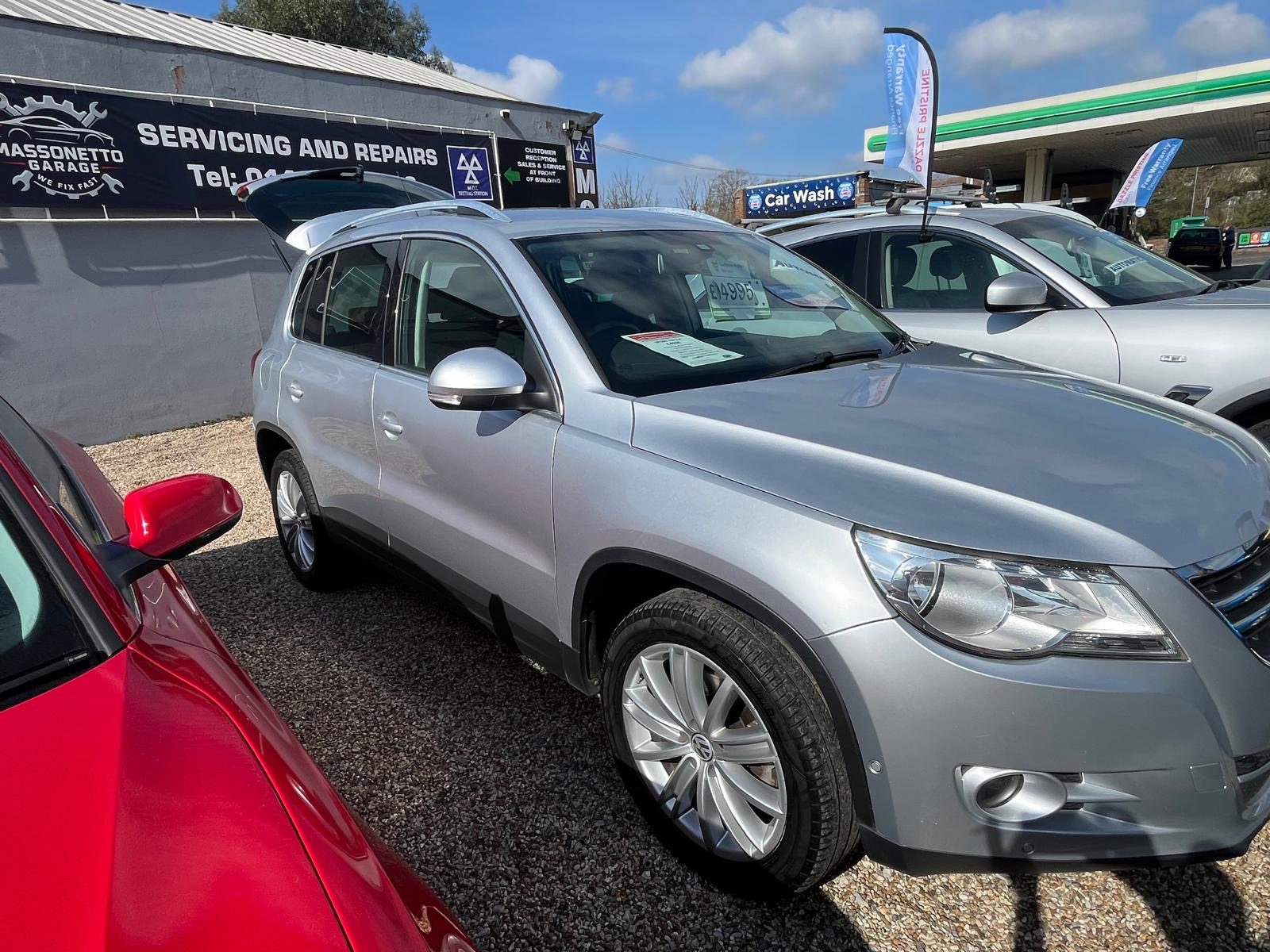 
								Volkswagen Tiguan Sport TDi full									