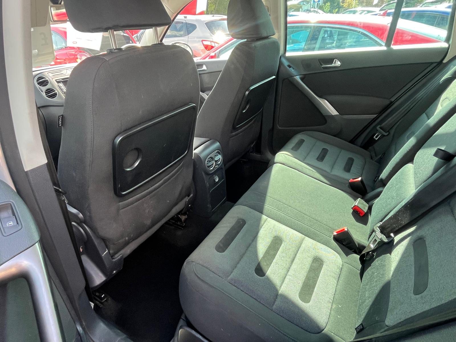 
								Volkswagen Tiguan Sport TDi full									