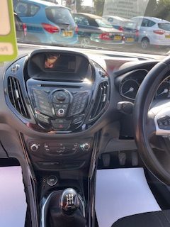 
								Ford B Max Zetec Turbo full									