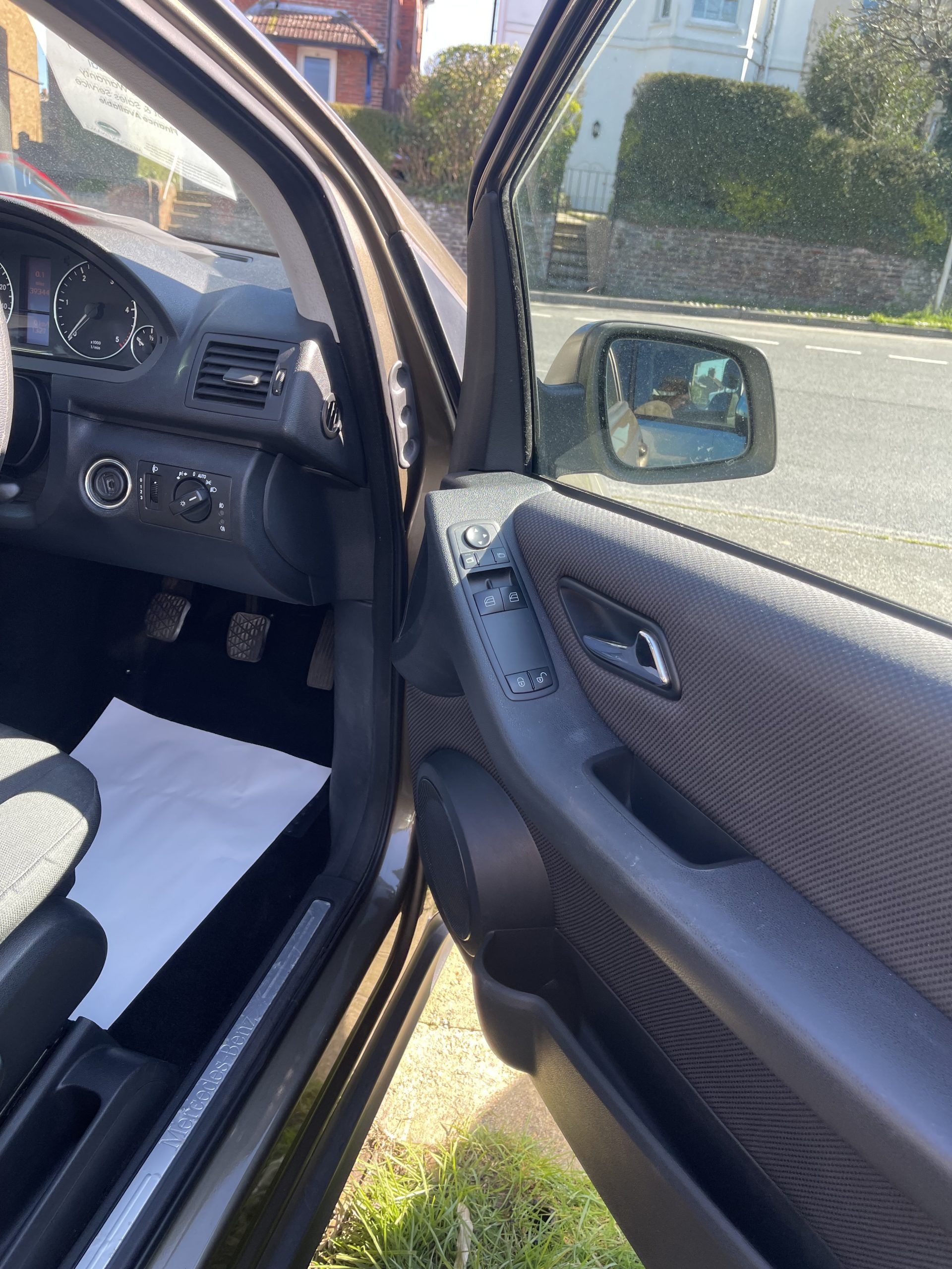 
								Mercedes A Class full									