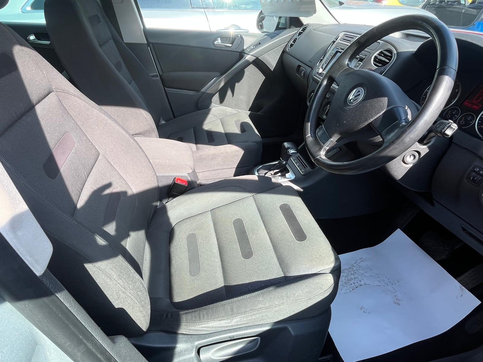 
								Volkswagen Tiguan Sport TDi full									
