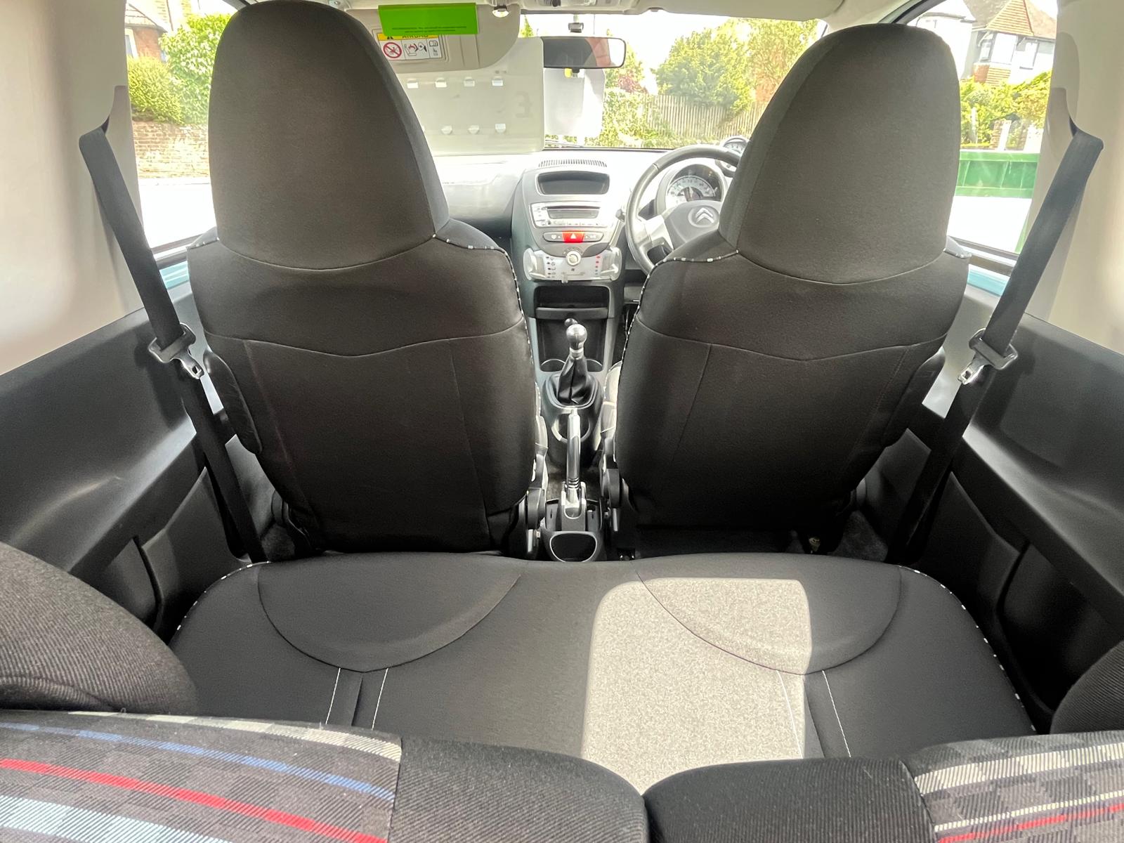 
								Citroen C1 full									