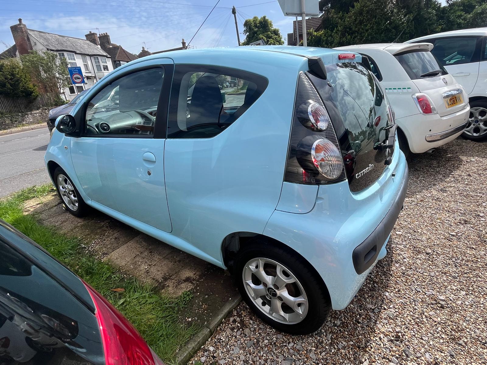
								Citroen C1 full									