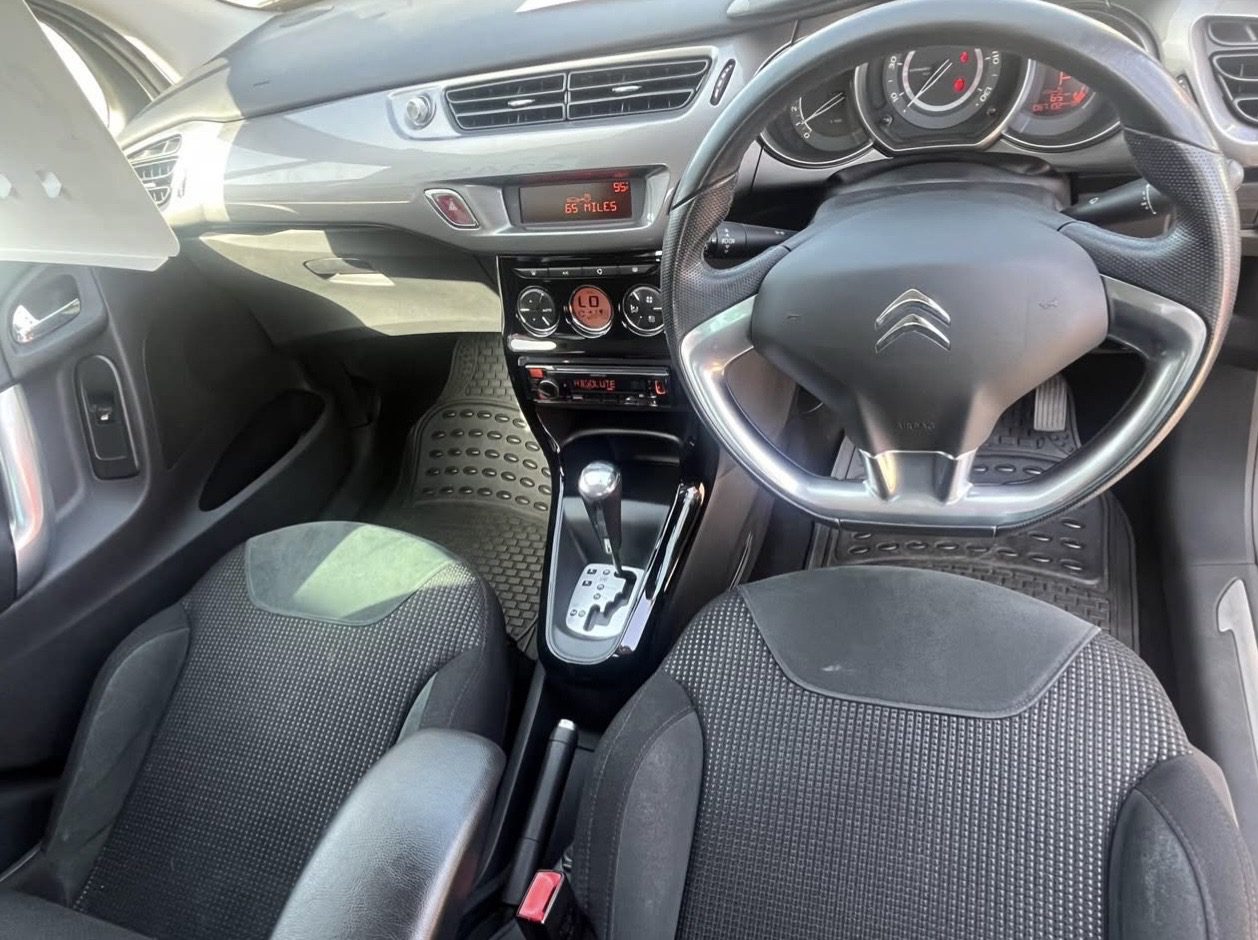 
								Citroen C3 full									