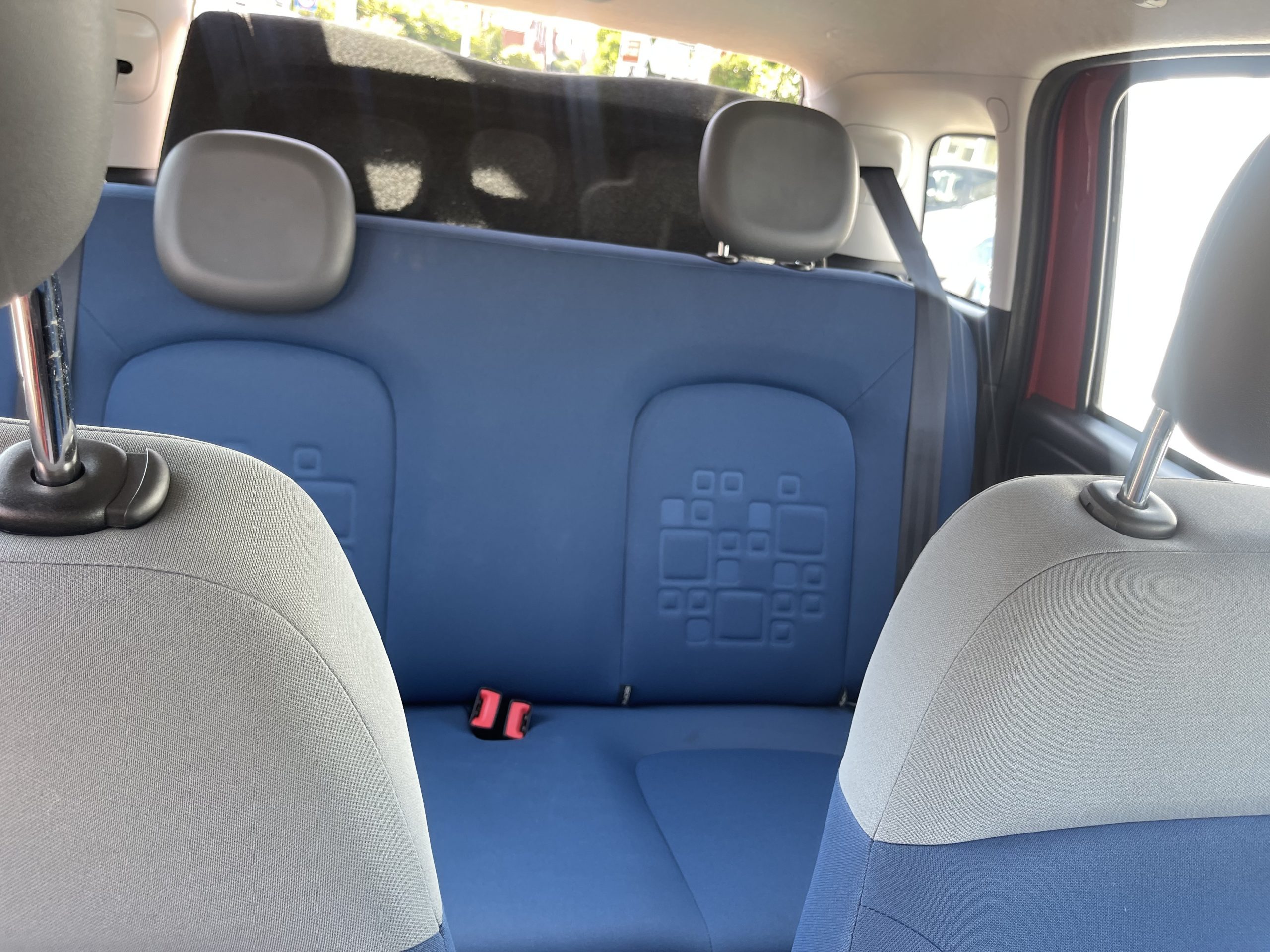 
								Fiat Panda Lounge full									