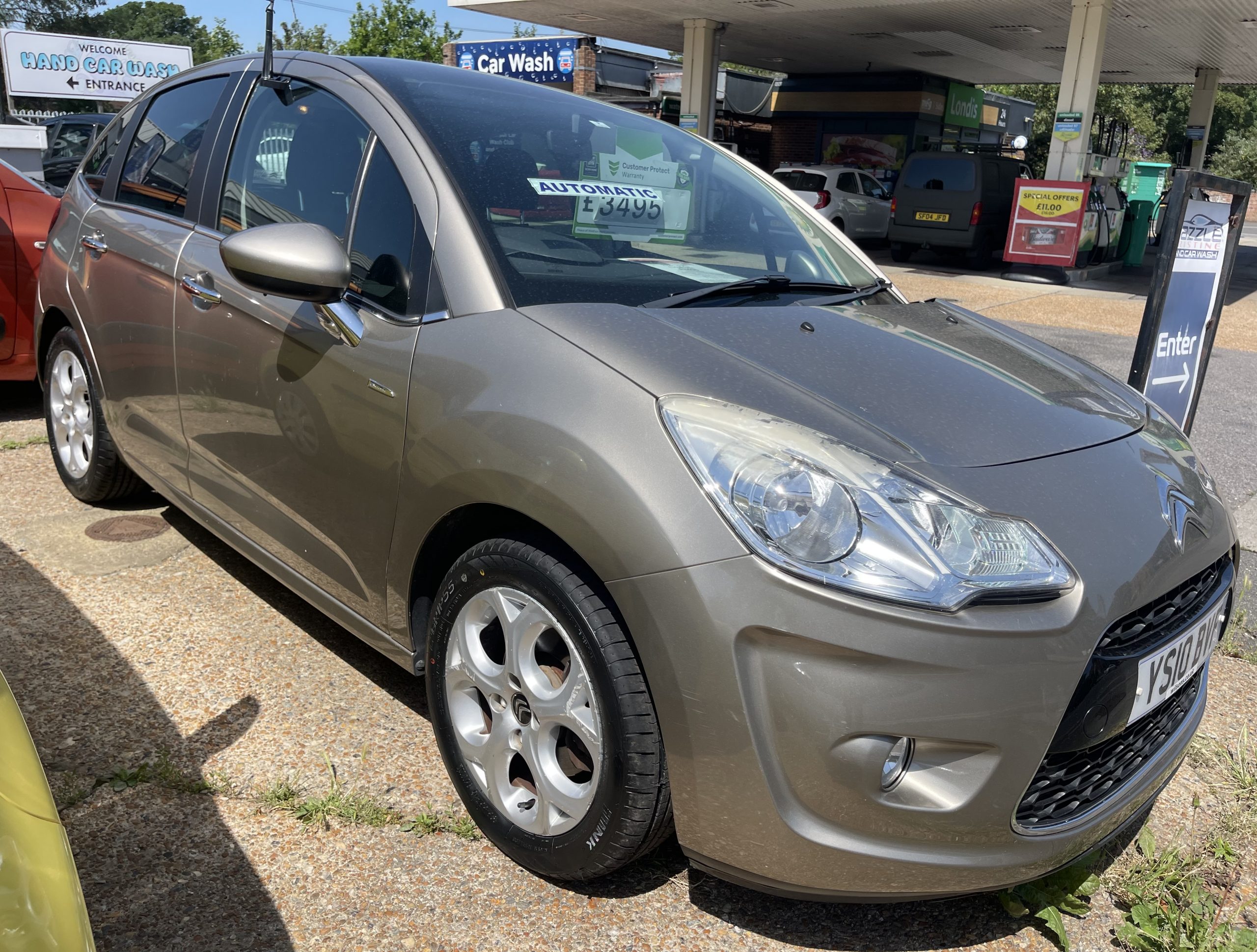 
								Citroen C3 full									