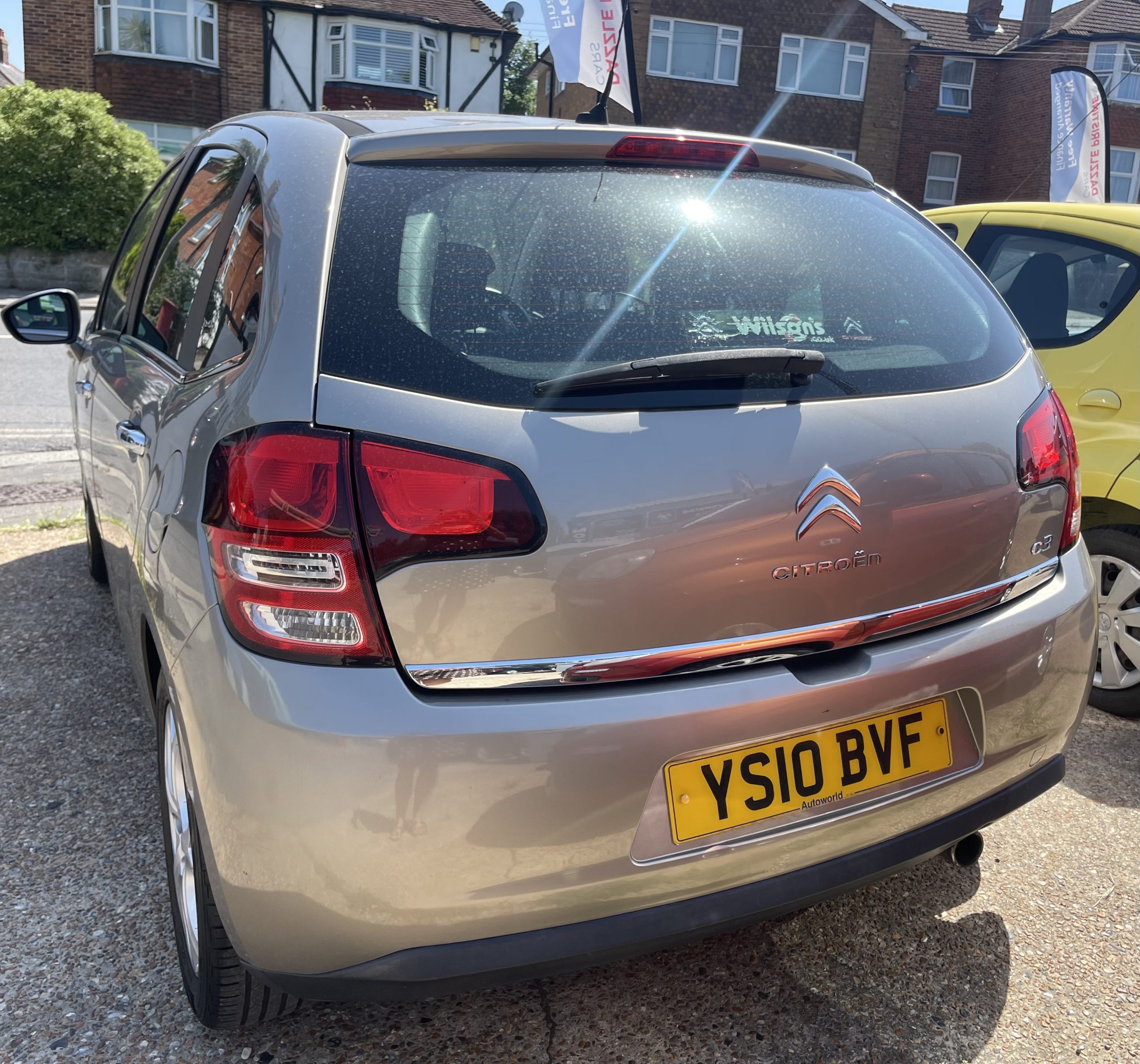 
								Citroen C3 full									