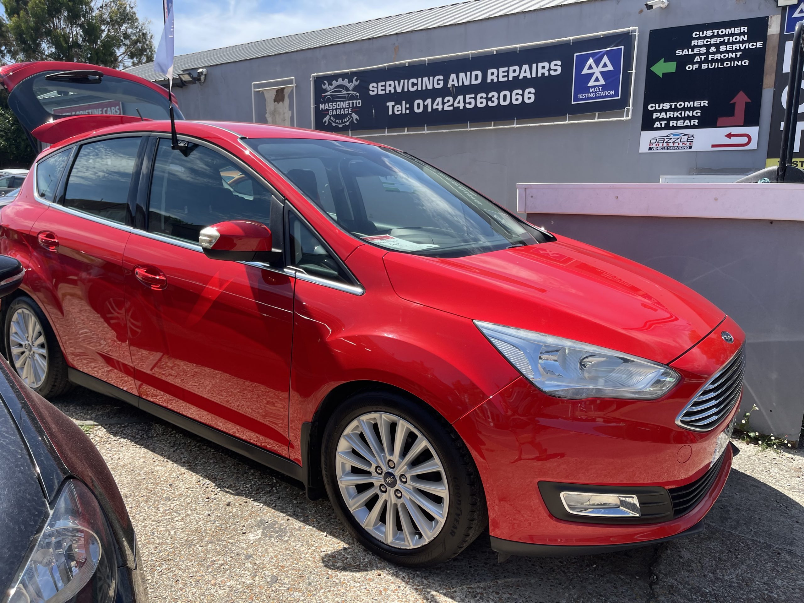 
								Ford C Max Titanium Turbo full									