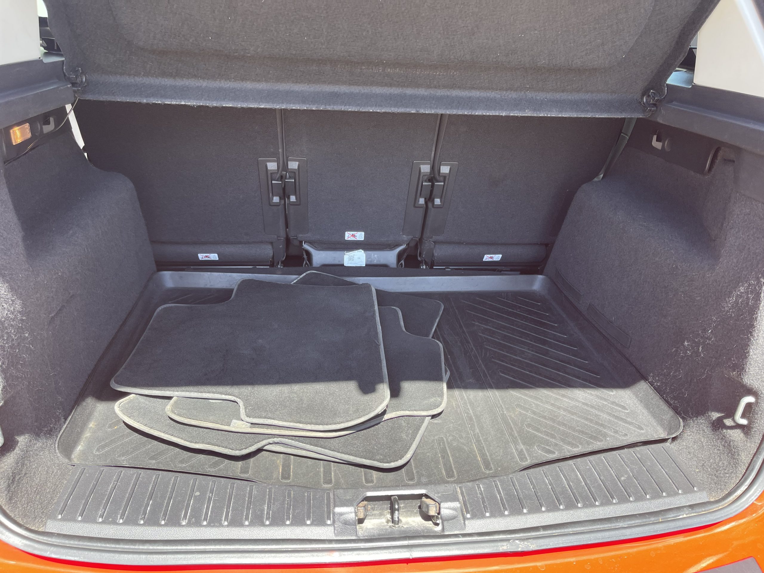 
								Ford C Max Titanium Turbo full									