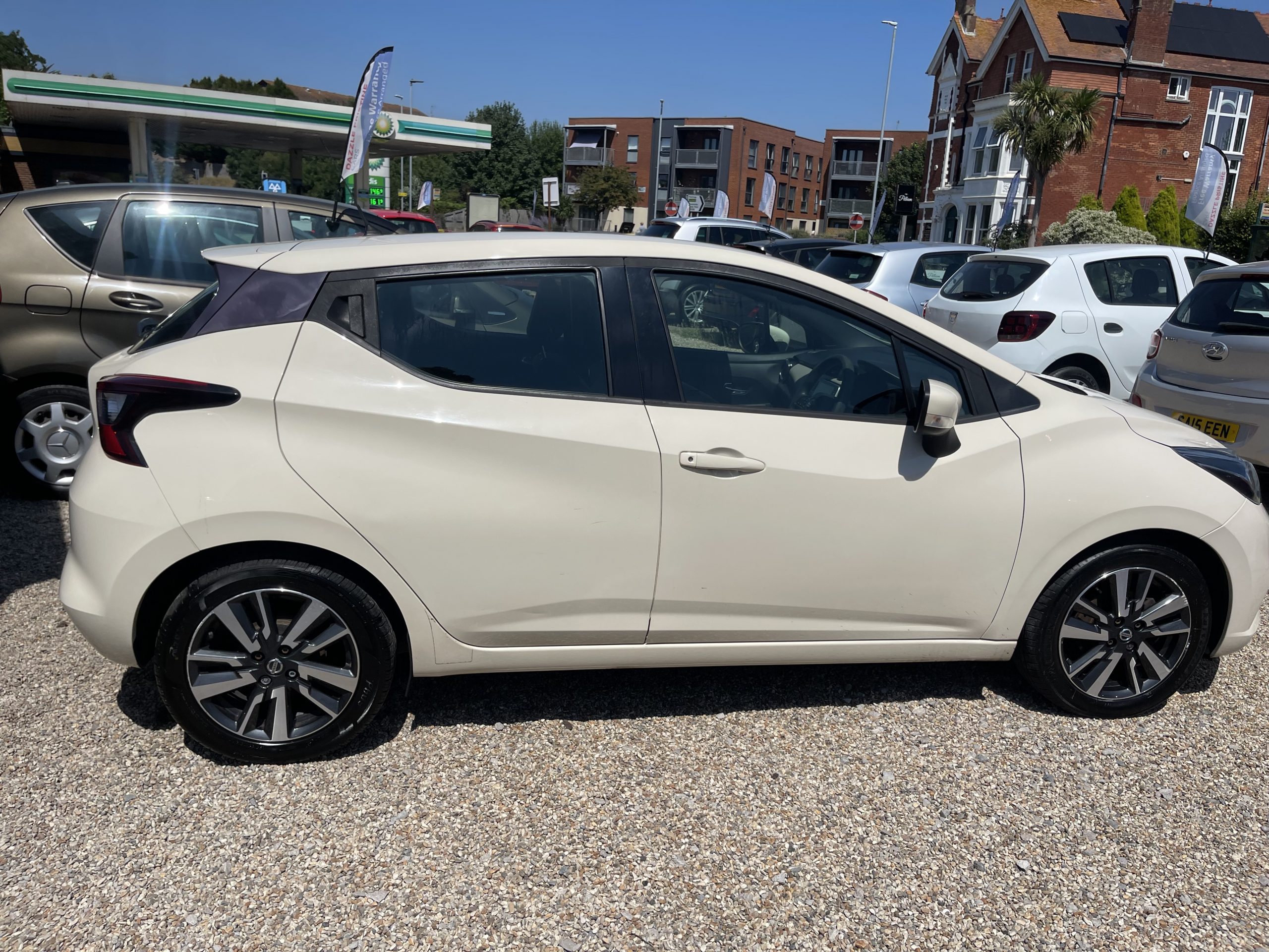 
								Nissan Micra Ig Acenta full									