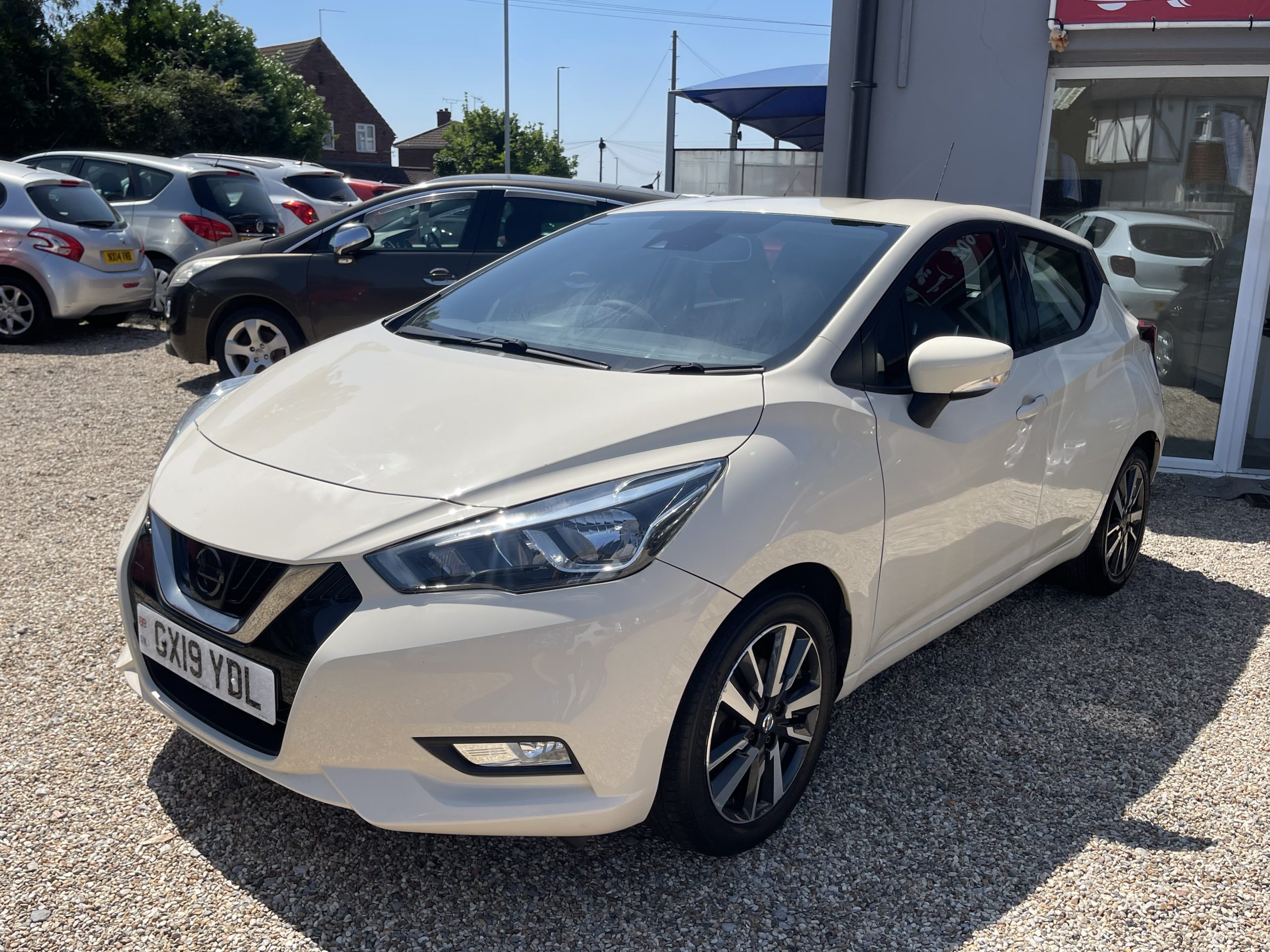 
								Nissan Micra Ig Acenta full									