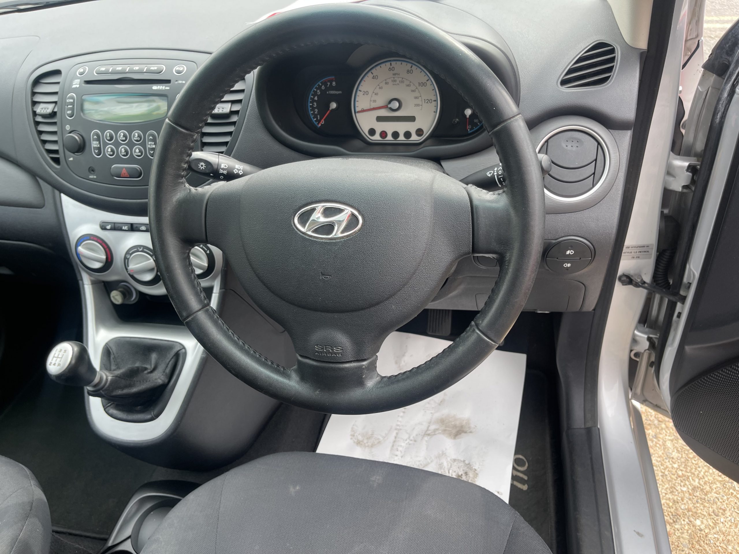 
								Hyundai i10 Style full									