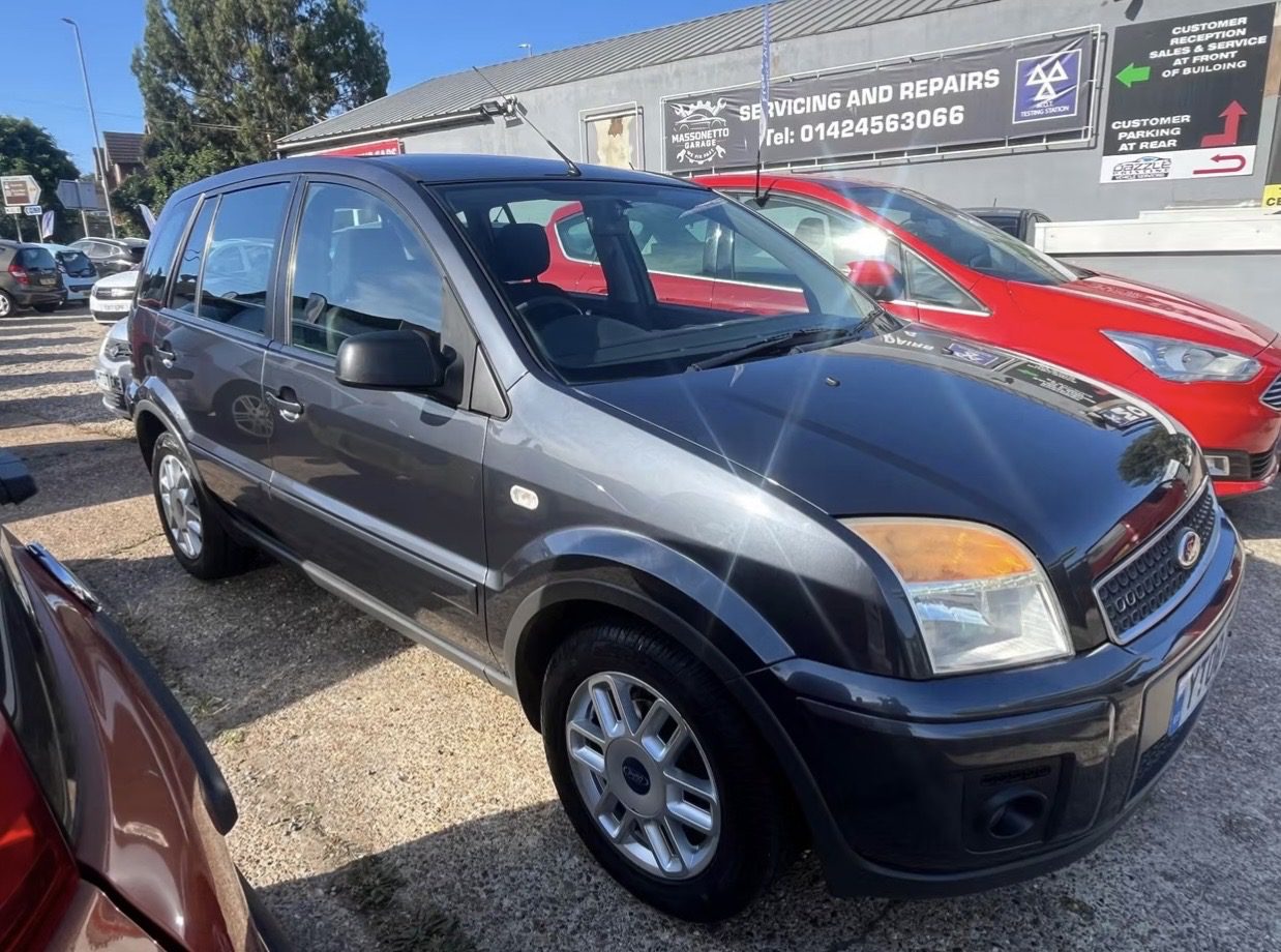 
								Ford Fusion1.6 Zetec Climate Automatic full									