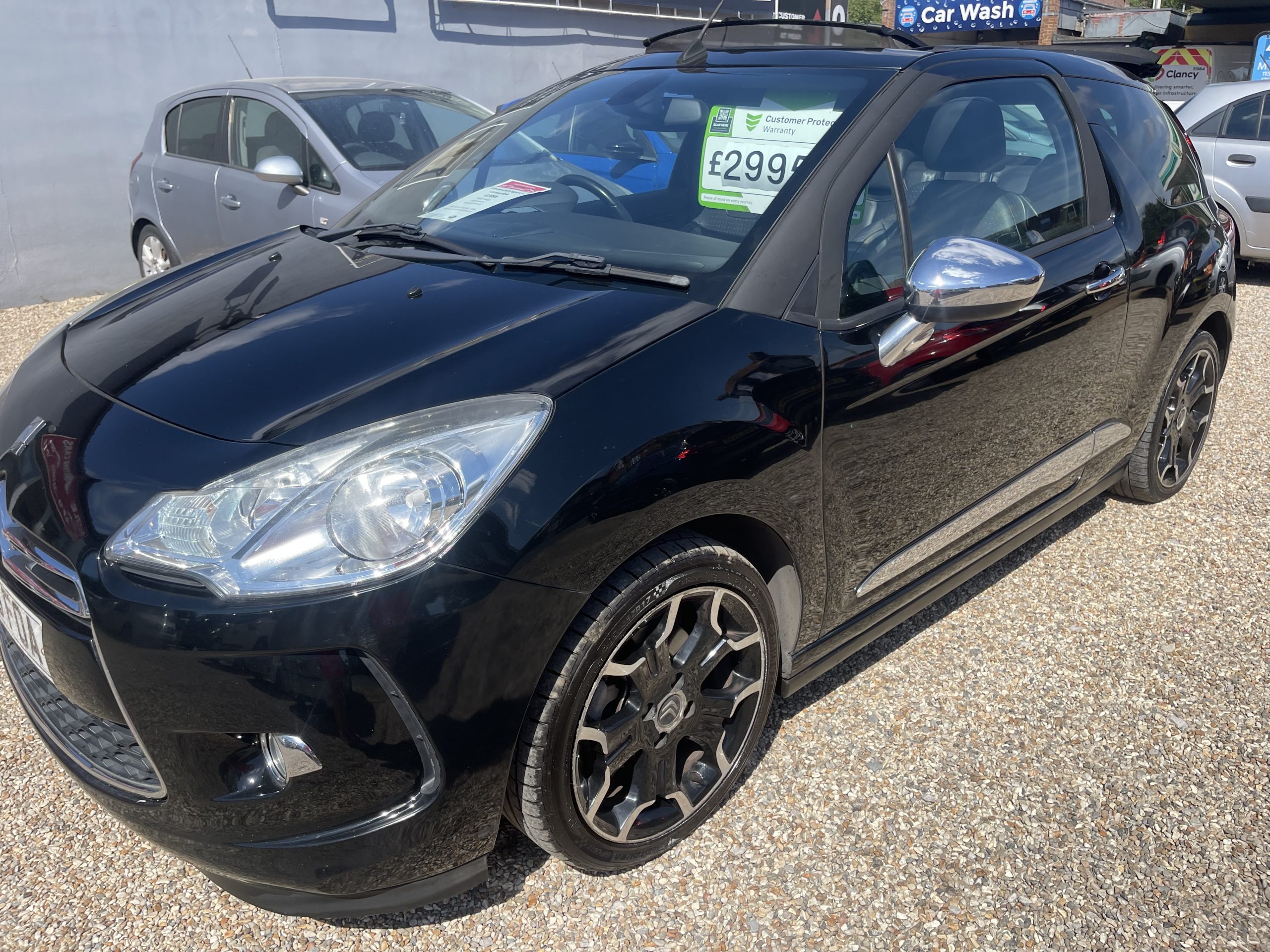 
								Citroen DS3 Cabrio DSport Plus full									