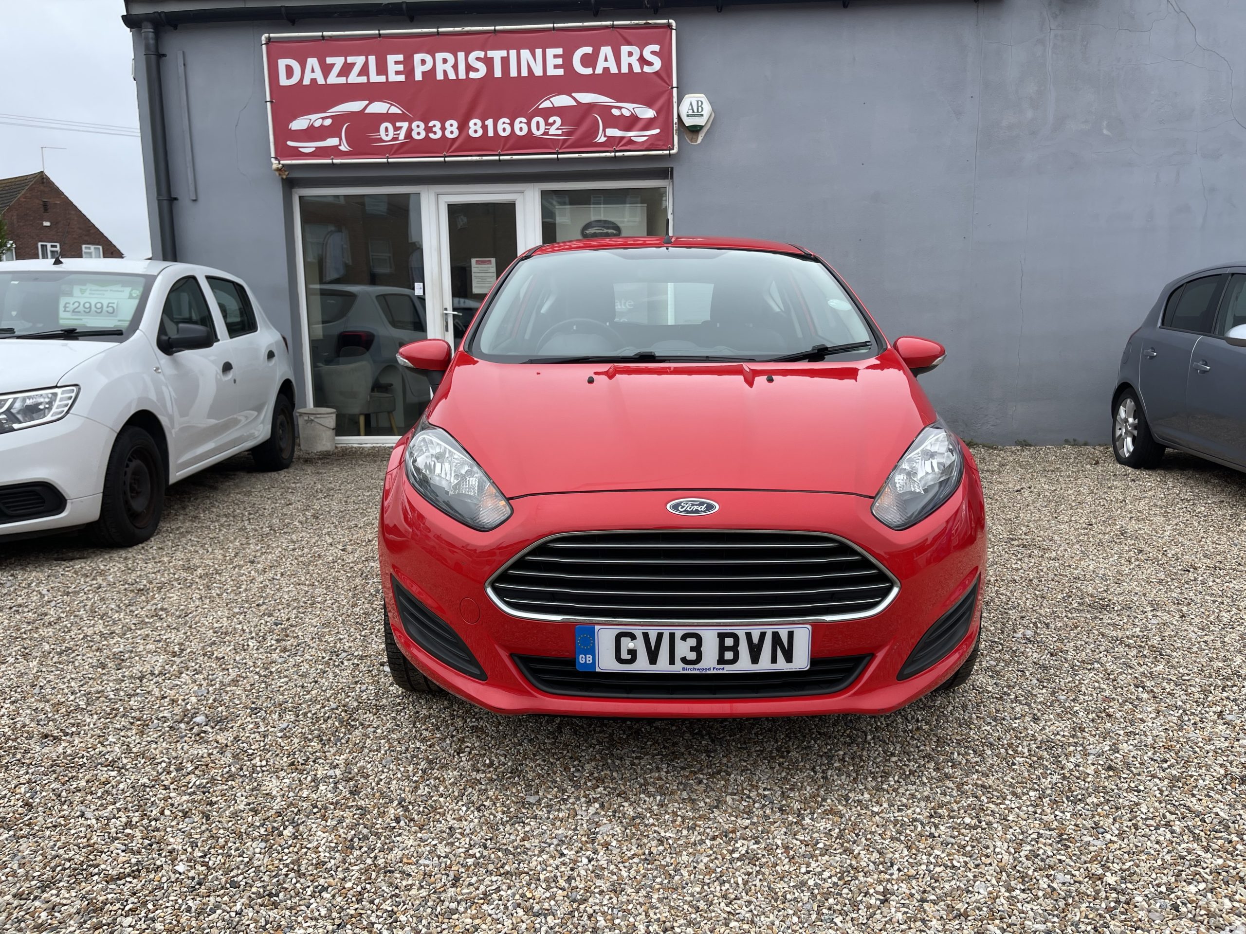 
								Ford Fiesta Style 1.2 full									