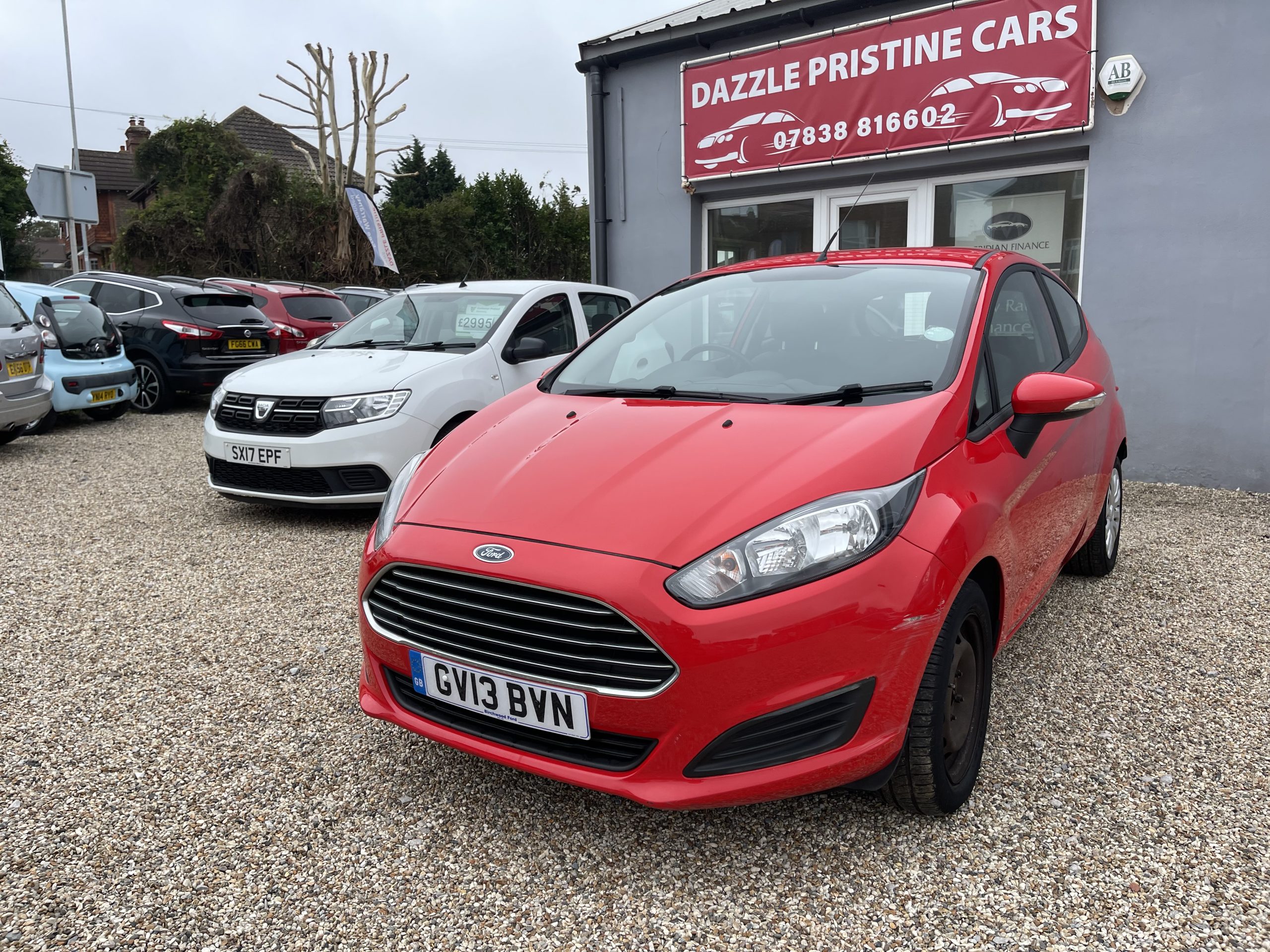 
								Ford Fiesta Style 1.2 full									