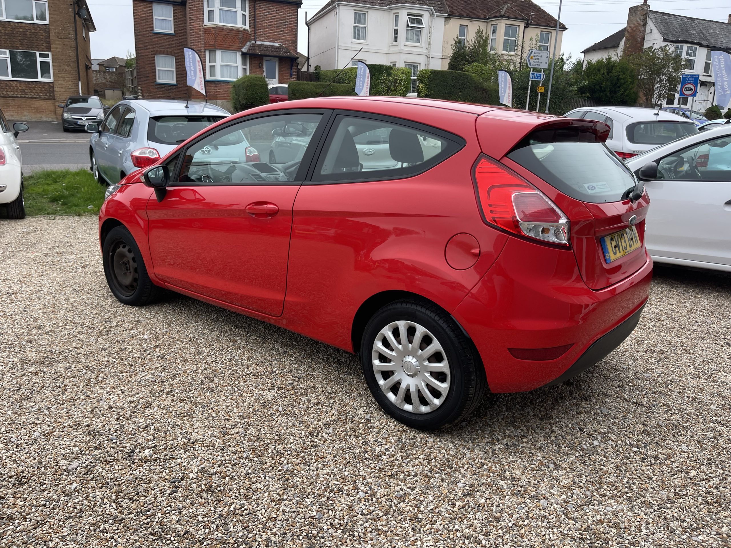 
								Ford Fiesta Style 1.2 full									