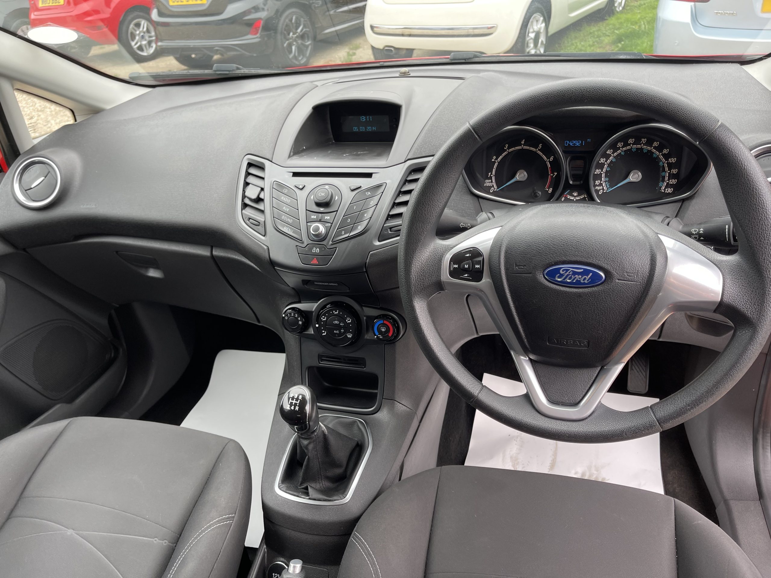 
								Ford Fiesta Style 1.2 full									