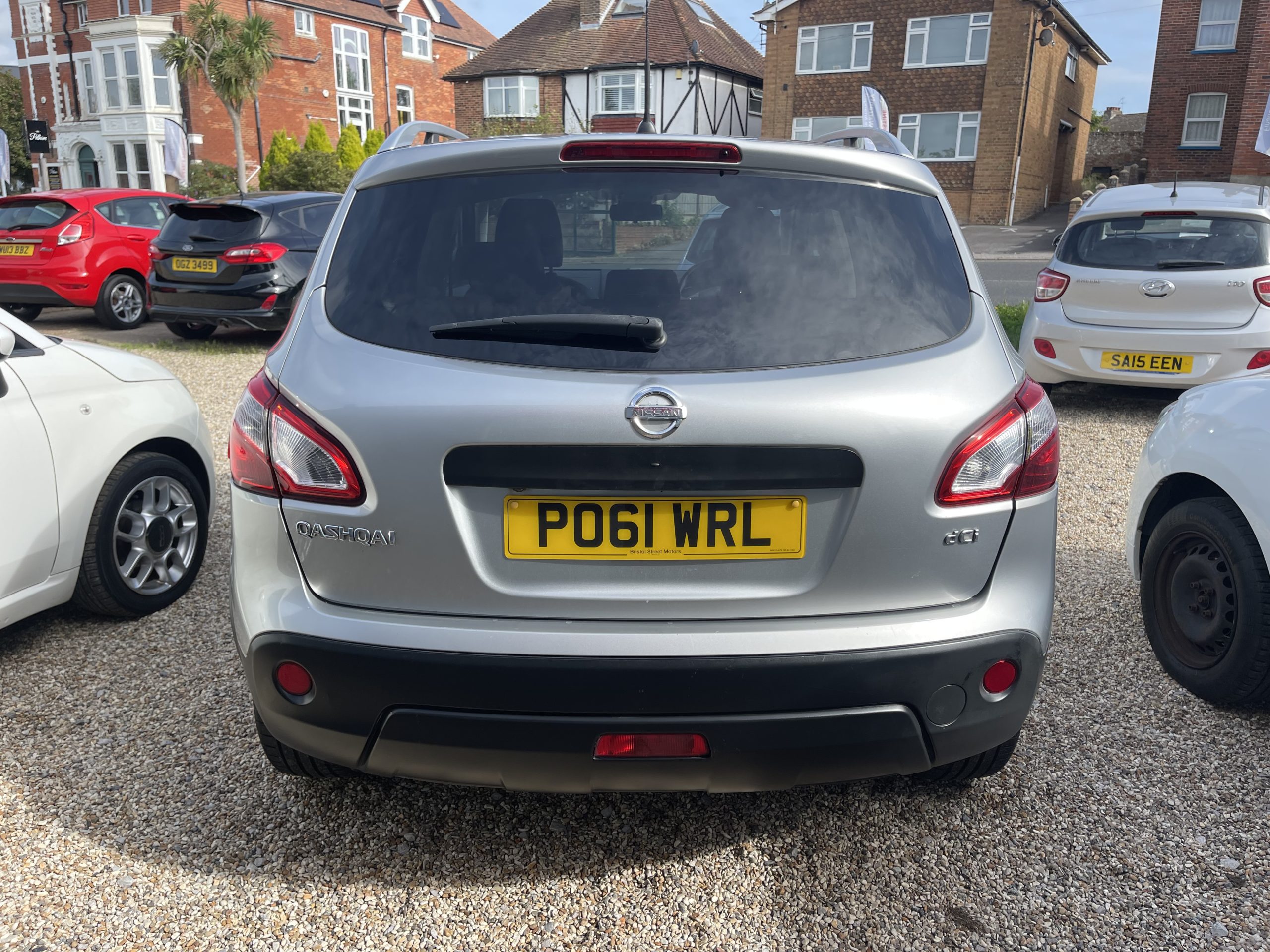
								Nissan Qashqai Dci Tekna full									