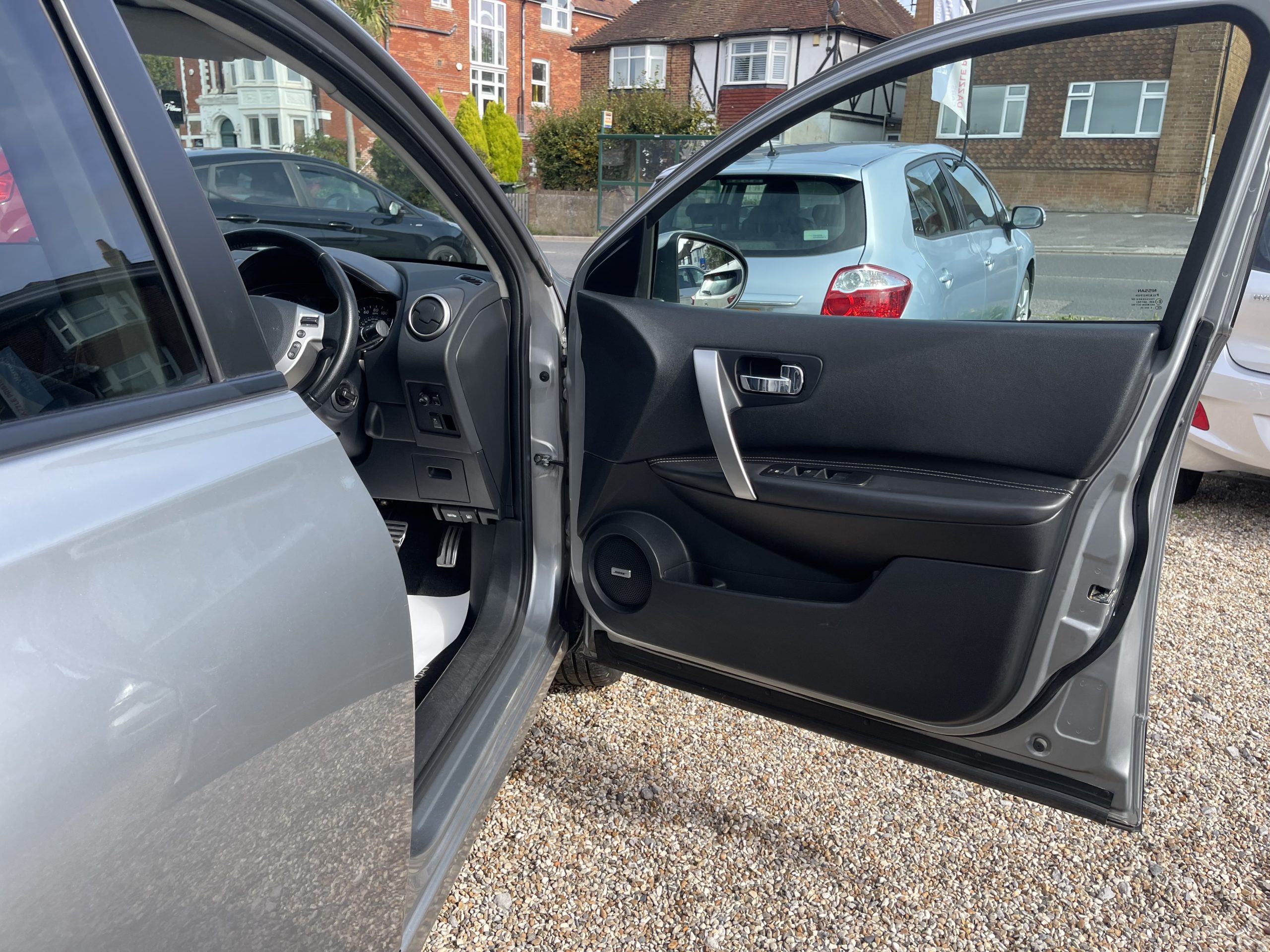 
								Nissan Qashqai Dci Tekna full									