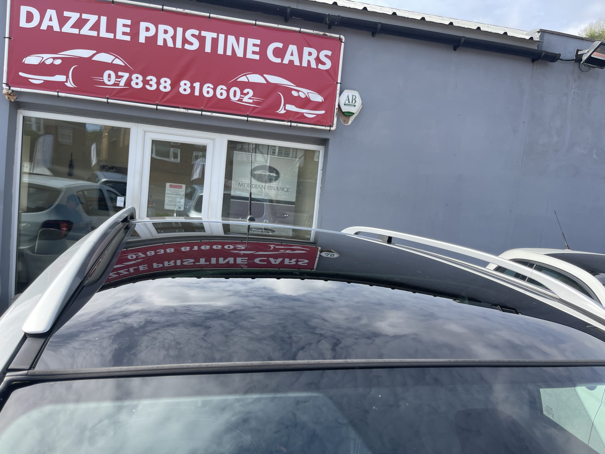 
								Nissan Qashqai Dci Tekna full									
