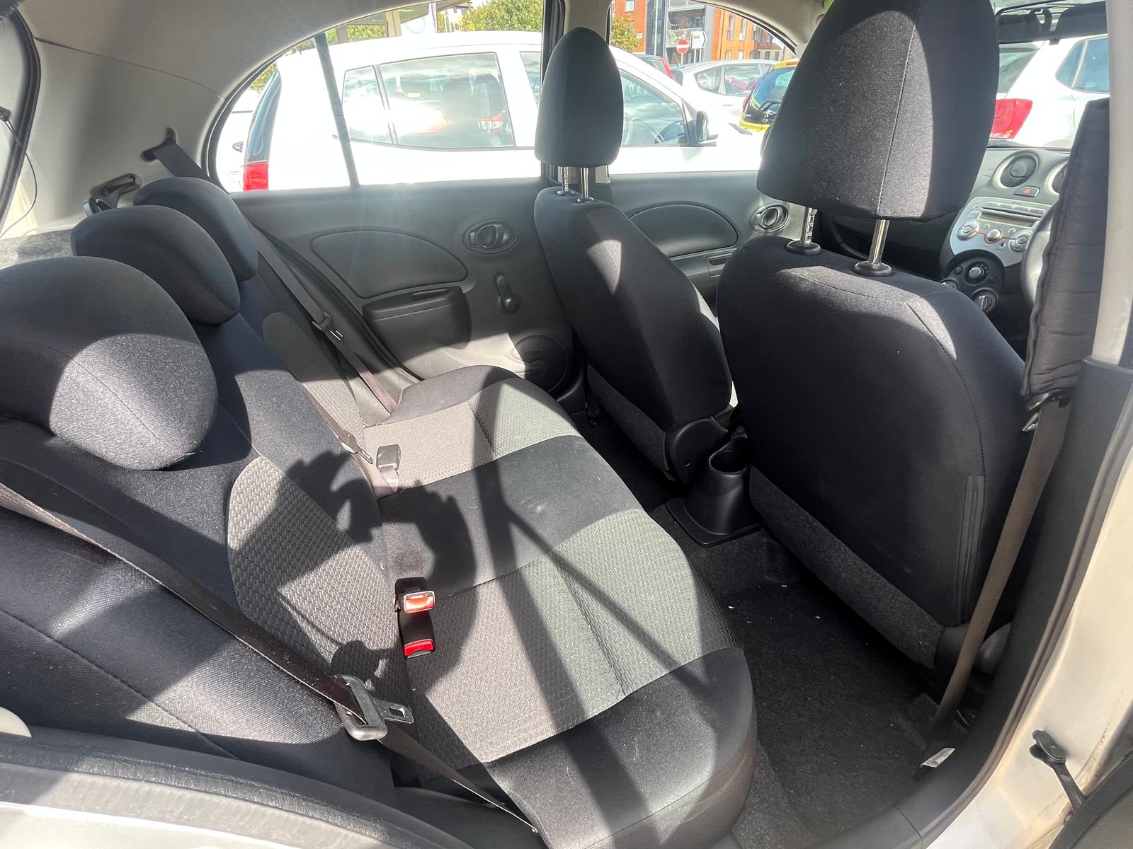 
								Nissan Micra1.2 12V Visia Hatchback full									