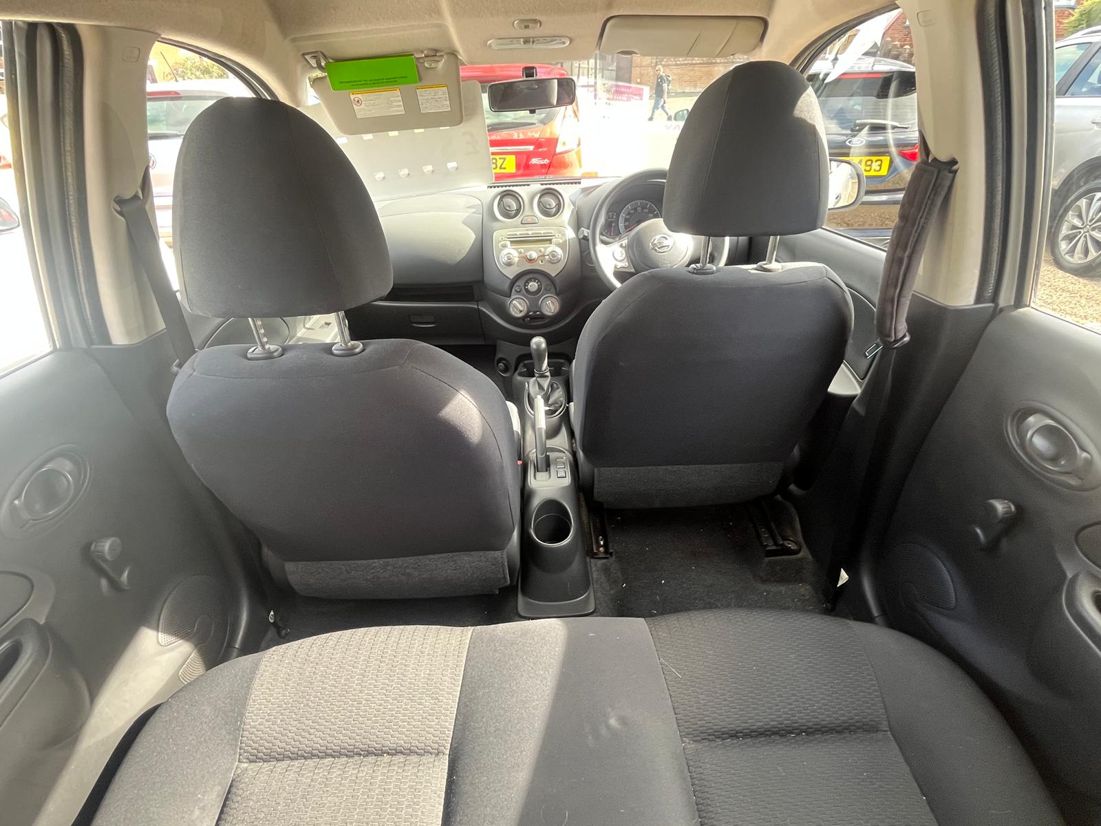 
								Nissan Micra1.2 12V Visia Hatchback full									