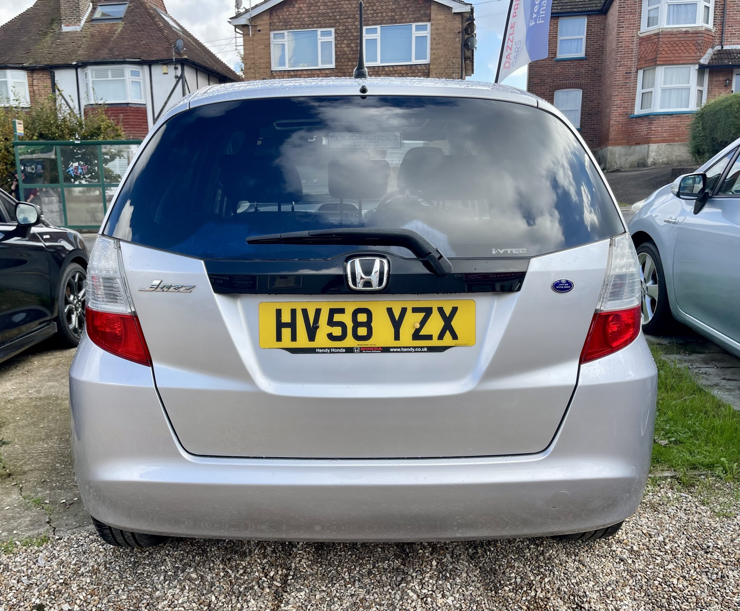 
								Honda Jazz i-Vtec Ex Automatic full									