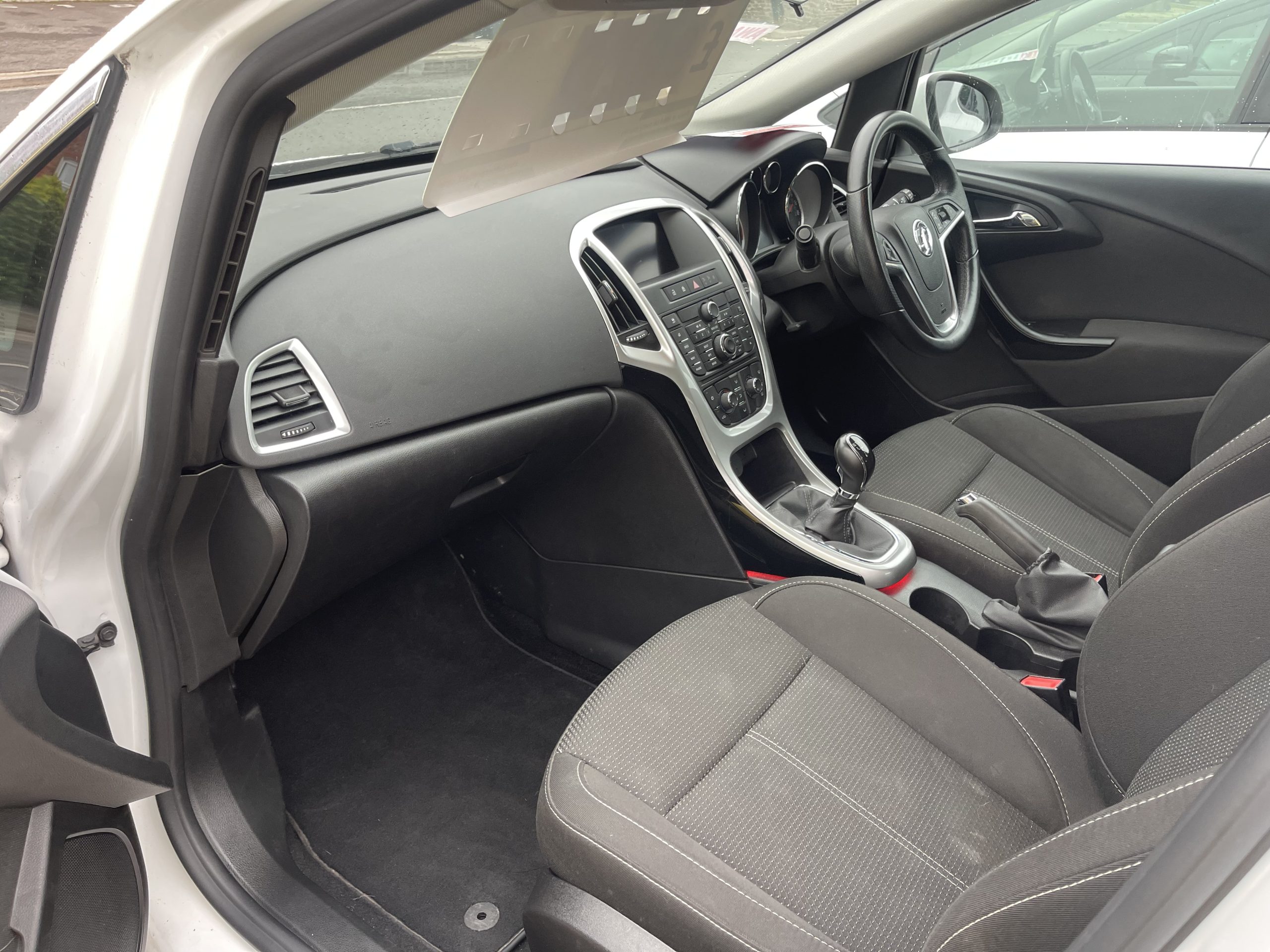 
								Vauxhall Astra1.6i Tech Line GT full									